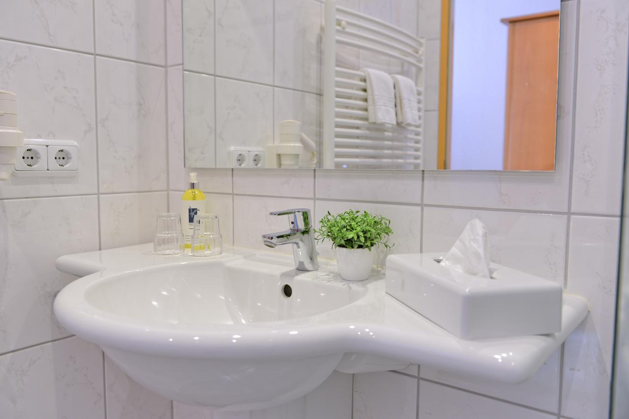 Landhotel Zur Eiche Buxtehude Dış mekan fotoğraf